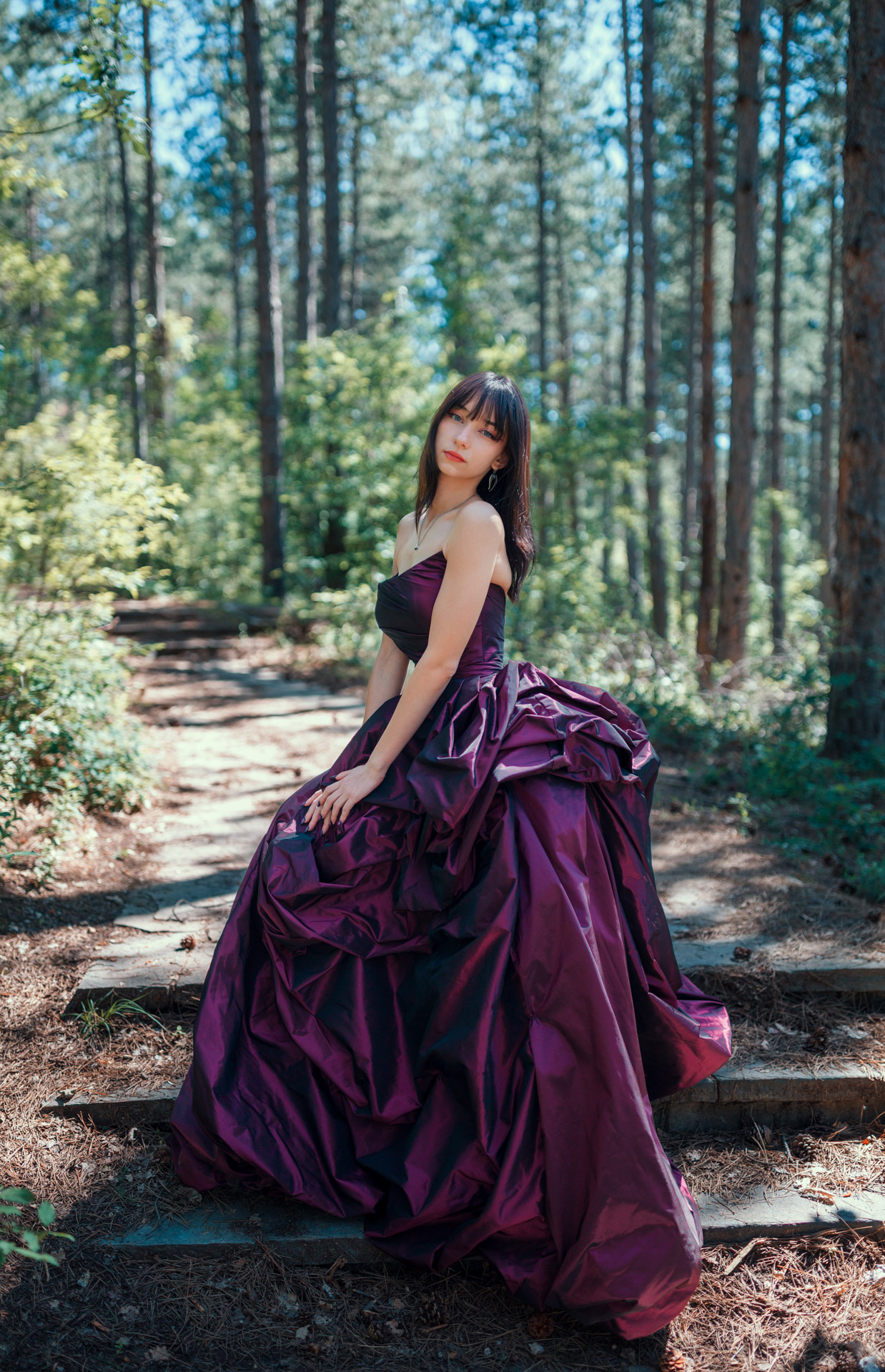 047 Elena