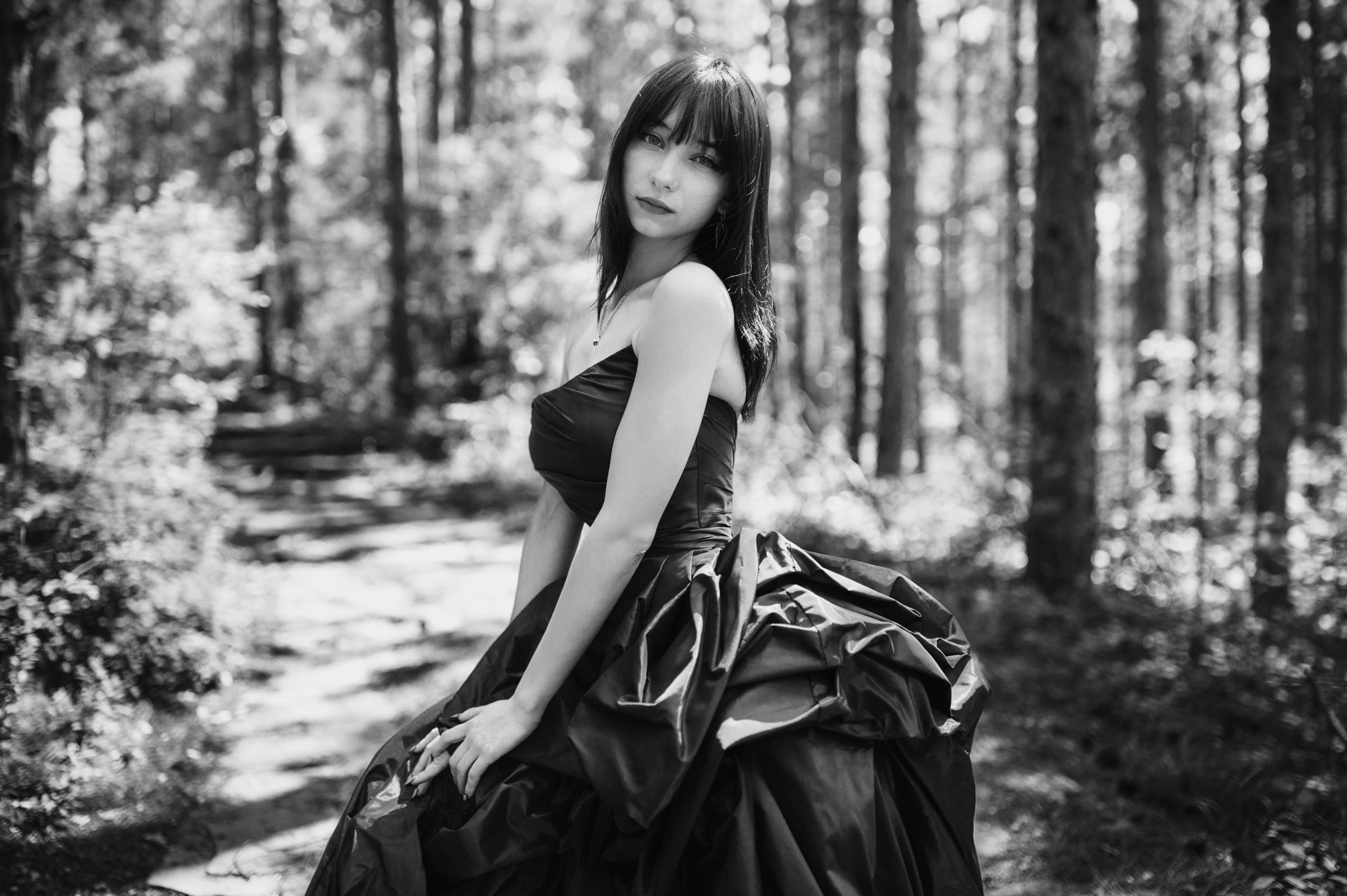 048 Elena1