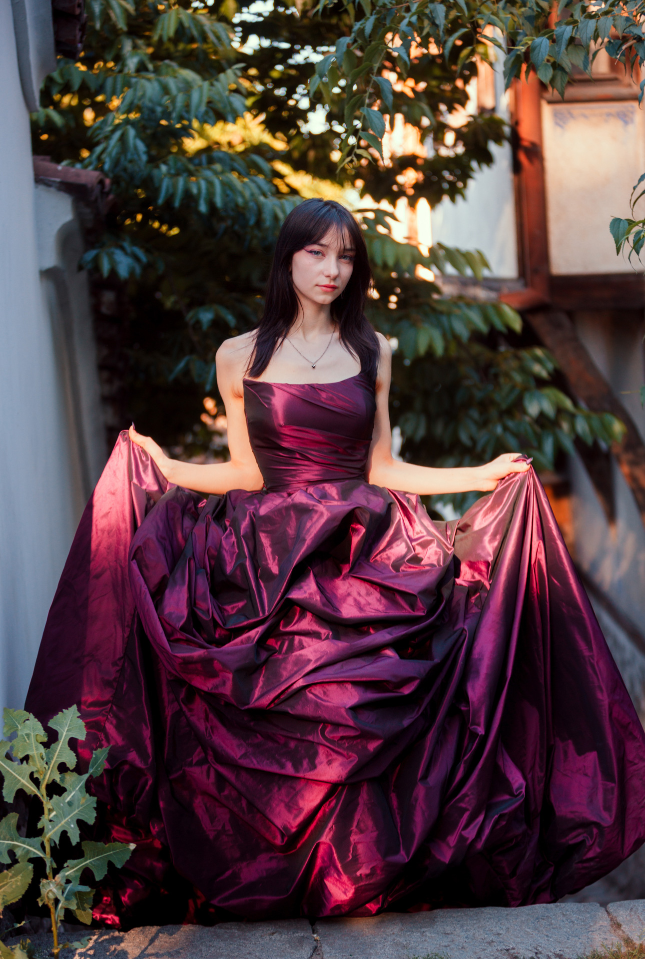 119 Elena